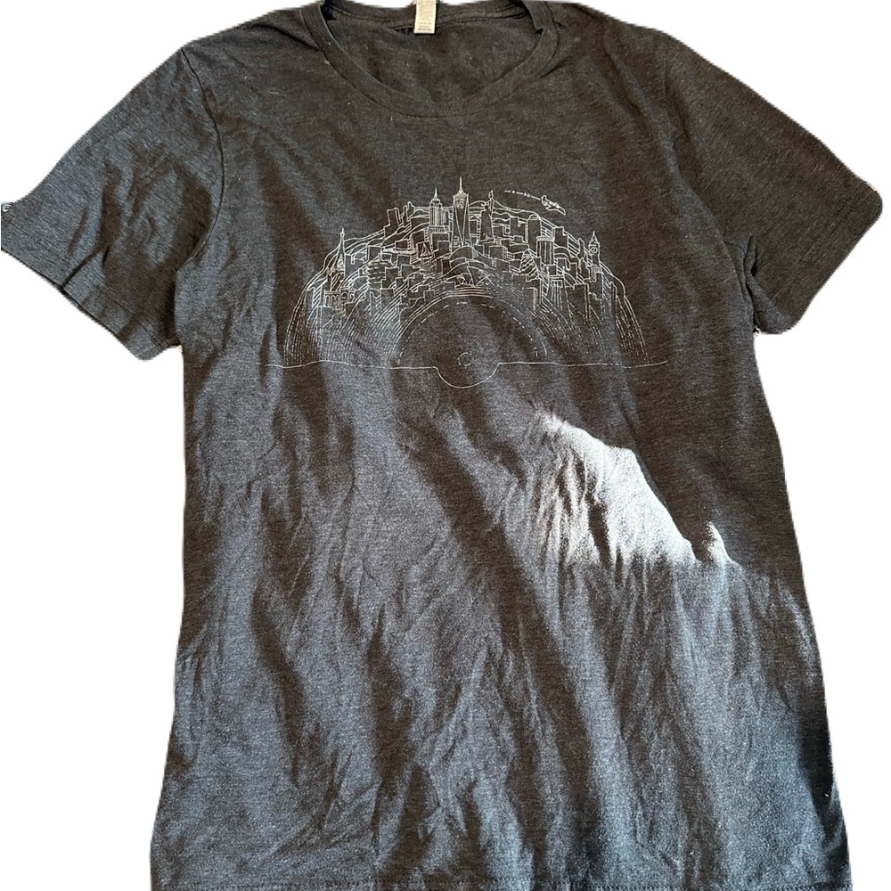 Gray NYC Skyline Graphic T-Shirt